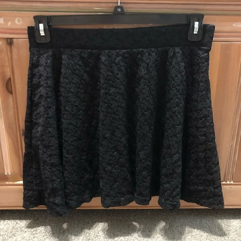 Forever21 black skirt